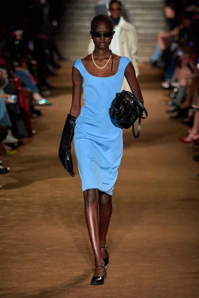 Look 22
